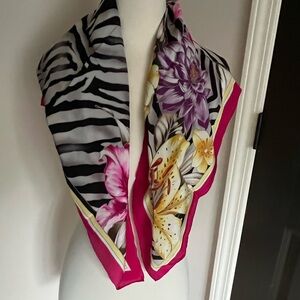 Jobis silk scarf animal and floral print